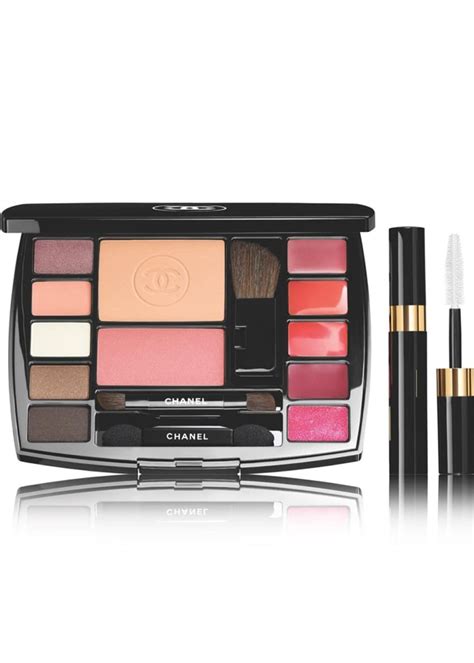 chanel take flight travel palette set|Chanel travel accessories.